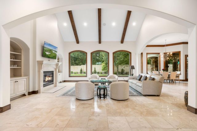 50 S Badger Lodge Circle, Spring, TX 77389
