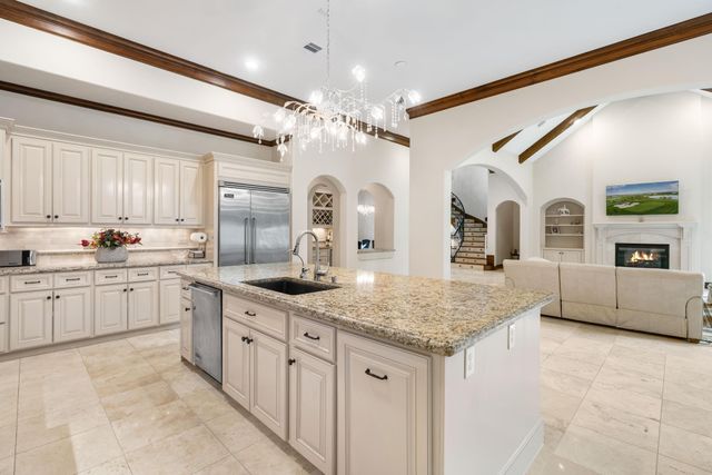 50 S Badger Lodge Circle, Spring, TX 77389