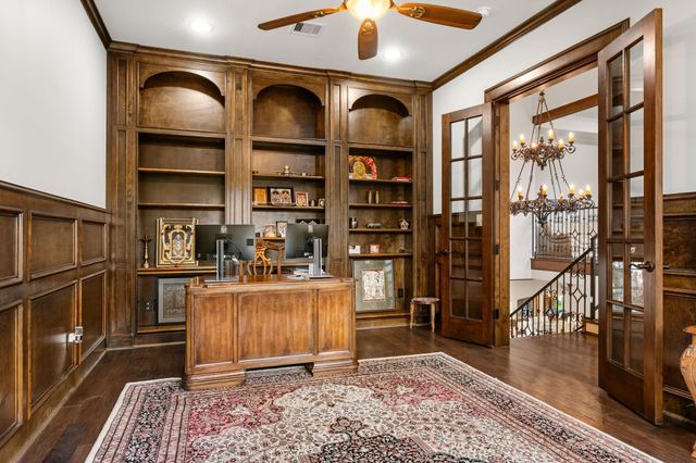 50 S Badger Lodge Circle, Spring, TX 77389