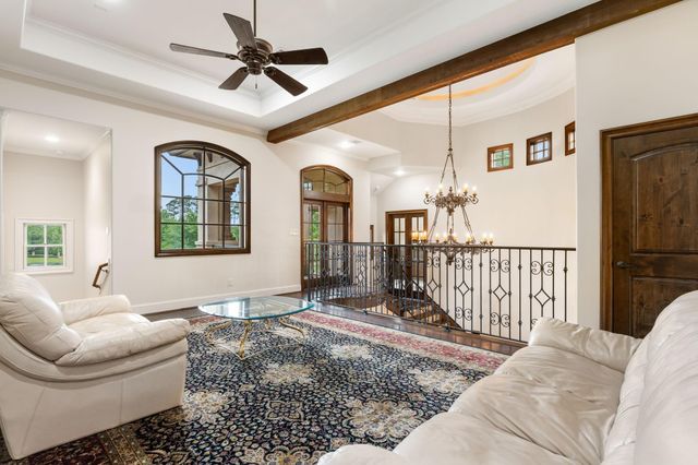 50 S Badger Lodge Circle, Spring, TX 77389