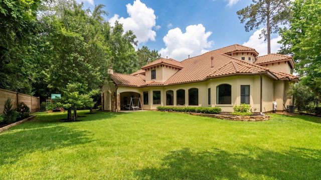 50 S Badger Lodge Circle, Spring, TX 77389