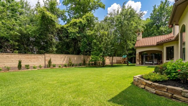 50 S Badger Lodge Circle, Spring, TX 77389