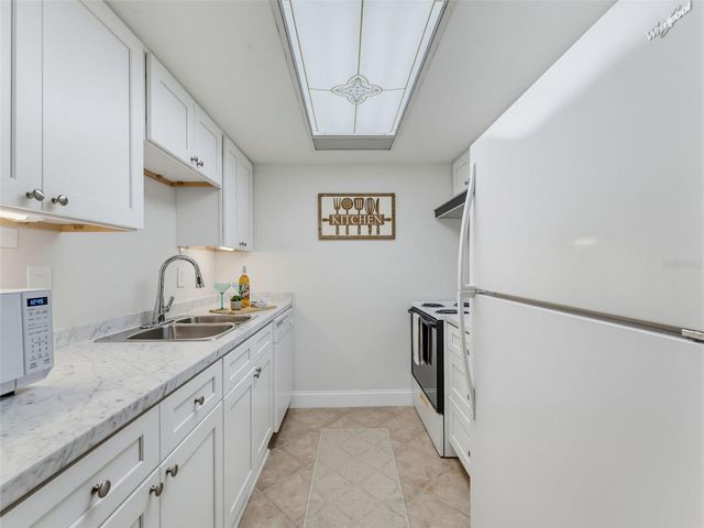 12760 INDIAN ROCKS ROAD 1004, Largo, FL 33774