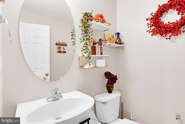 320 MORLYN DR, Stephenson, VA 22656