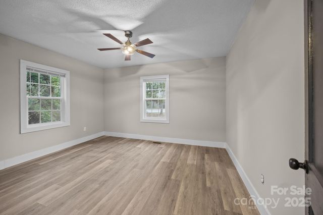 519 N Main Street, Mount Gilead, NC 27306