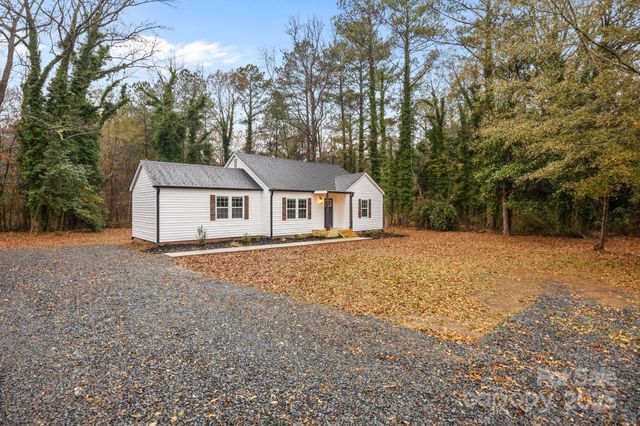 519 N Main Street, Mount Gilead, NC 27306