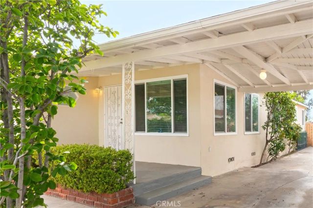 7579 Emerald Street, Riverside, CA 92504