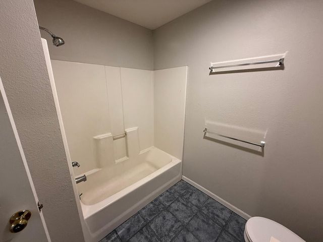 5315 E TRIKALLA DR, Columbia, MO 65202