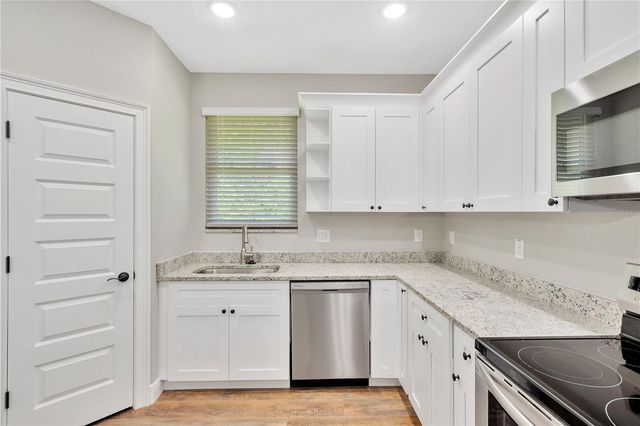 1604 ROWLAND DRIVE, Odessa, FL 33556