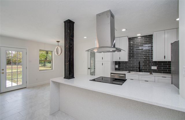 27226 Blueberry Hill Drive, Conroe, TX 77385