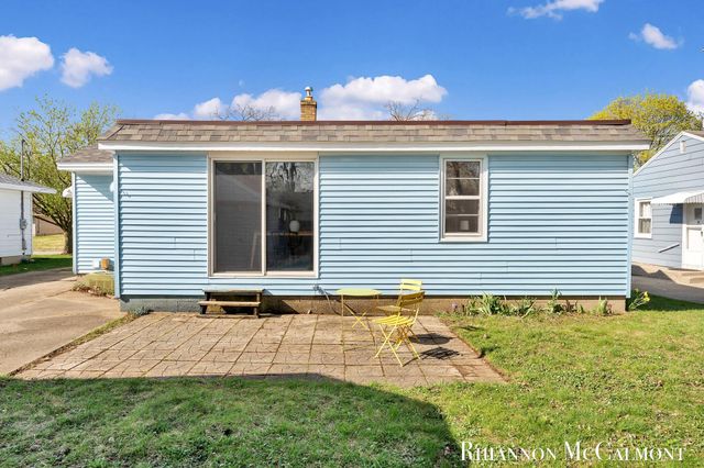 1116 Cricklewood Street Sw, City Of Wyoming, MI 49509