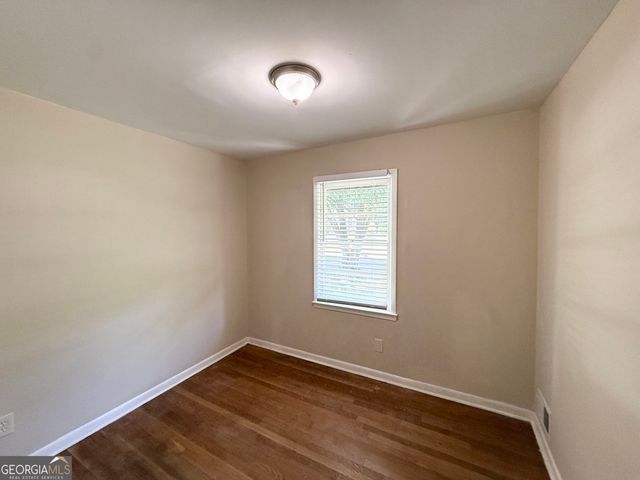 233 W Simon Terrace NW, Atlanta, GA 30318
