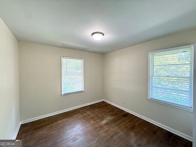 233 W Simon Terrace NW, Atlanta, GA 30318