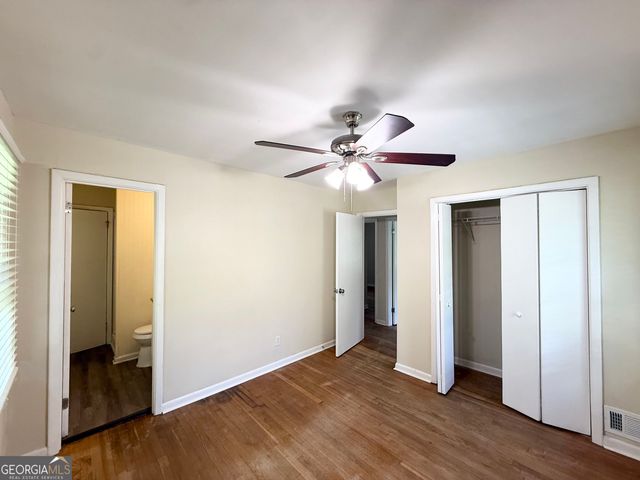 233 W Simon Terrace NW, Atlanta, GA 30318