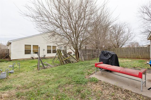 1301 Hollow Tree Terrace, Norman, OK 73071