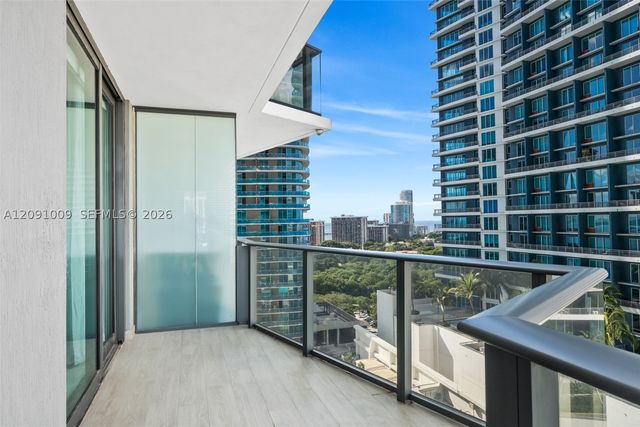 1300 S Miami 1810, Miami, FL 33130