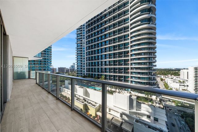 1300 S Miami 1810, Miami, FL 33130