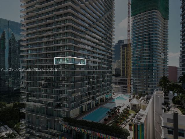 1300 S Miami 1810, Miami, FL 33130