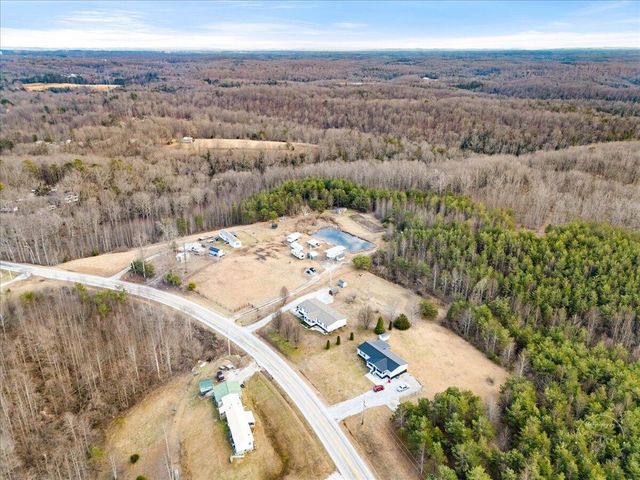 8433 Somerset Road, London, KY 40741