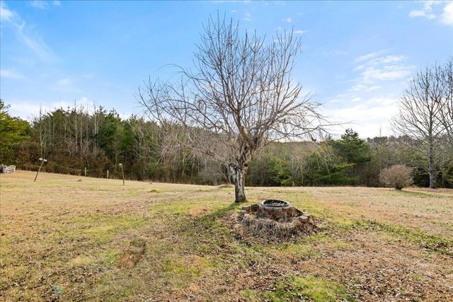 8433 Somerset Road, London, KY 40741