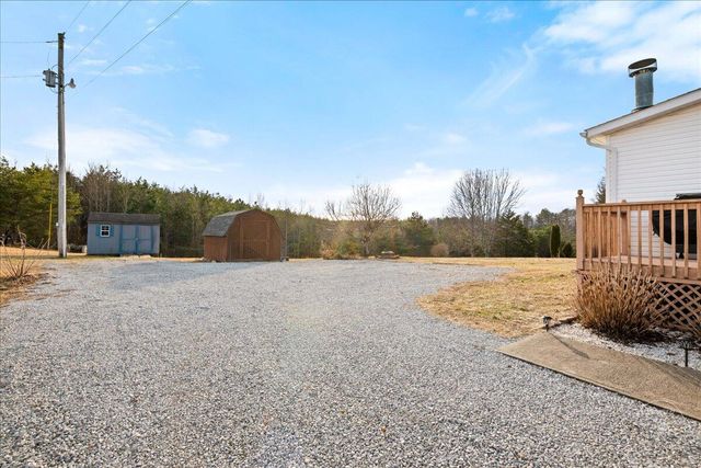 8433 Somerset Road, London, KY 40741