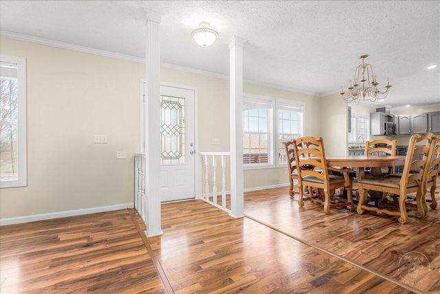 8433 Somerset Road, London, KY 40741