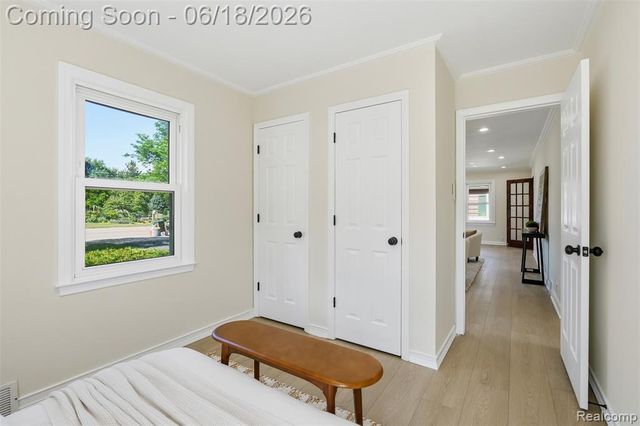 3829 W Auburn Road, Rochester Hills, MI 48309