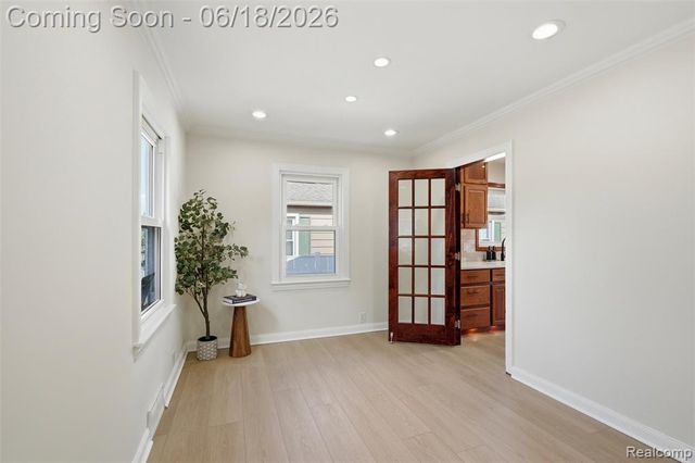 3829 W Auburn Road, Rochester Hills, MI 48309