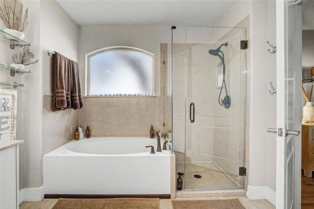 5708 Marchmont LN, Austin, TX 78749