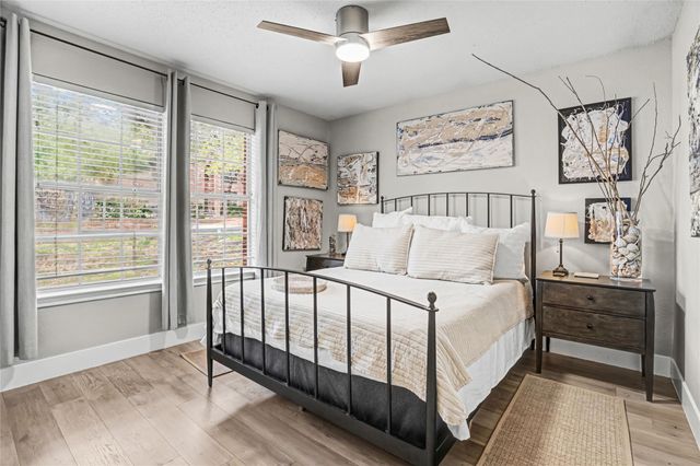 5708 Marchmont LN, Austin, TX 78749