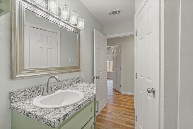 732 W Bullock Street, Denison, TX 75020