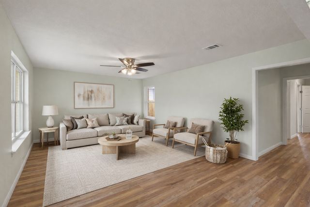 732 W Bullock Street, Denison, TX 75020