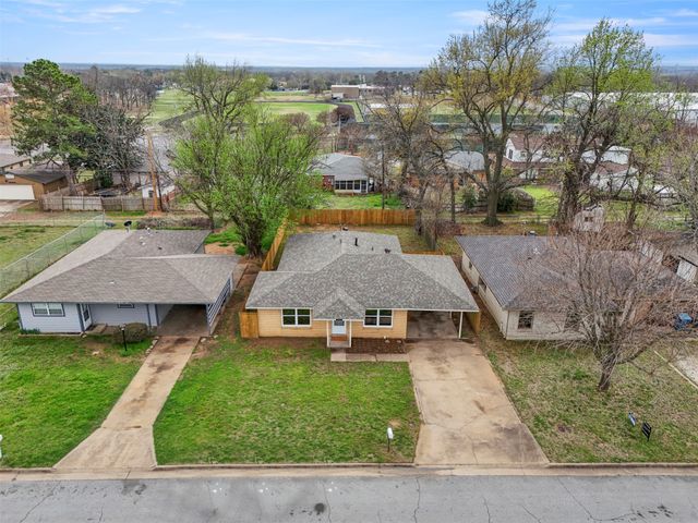 732 W Bullock Street, Denison, TX 75020