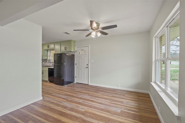 732 W Bullock Street, Denison, TX 75020