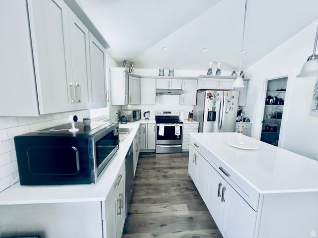 373 E GILBERT PEAK WAY, Eagle Mountain, UT 84005