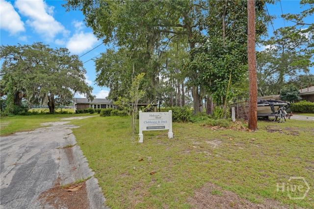 1315 Grace Drive, Savannah, GA 31406