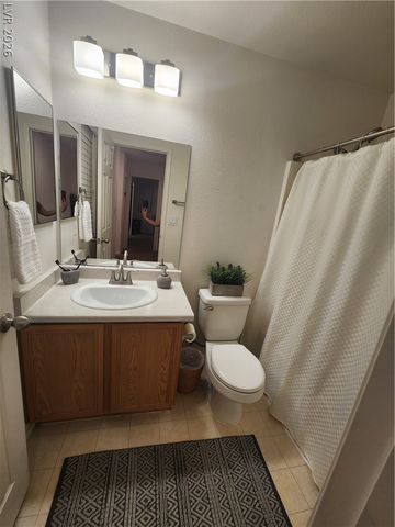 2127 Casa Ladera Street, Las Vegas, NV 89156