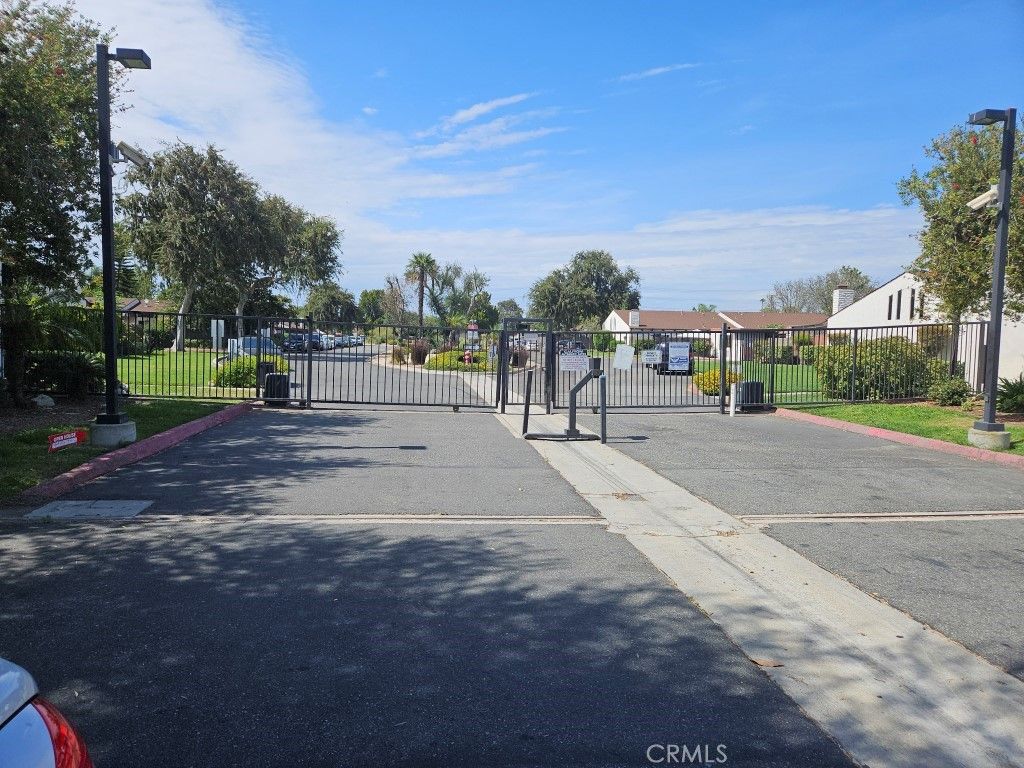 2011 W Katella 1, Anaheim, CA 92804 — photo 3