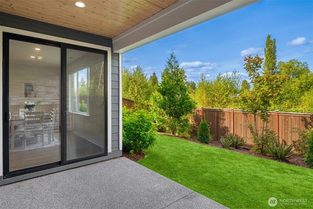 27012 NE 141st Place, Duvall, WA 98019