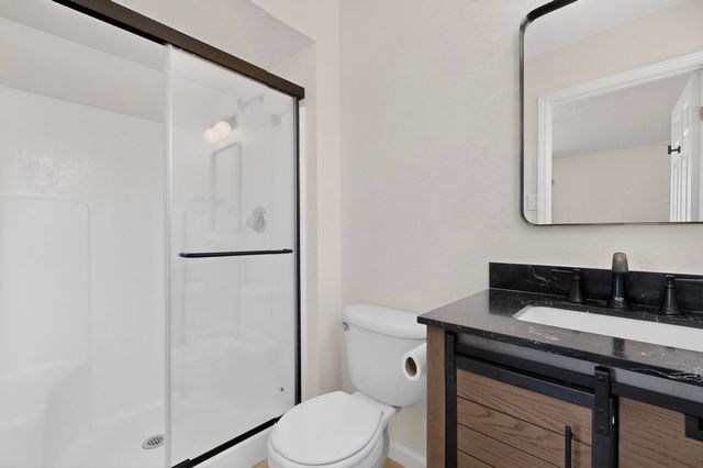 5005 Goldenthread Drive NE, Albuquerque, NM 87113