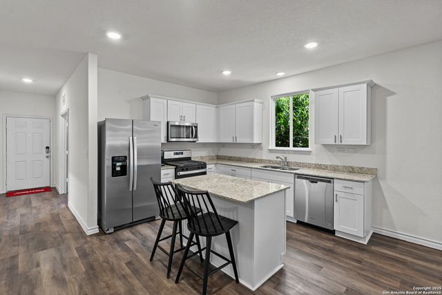 1661 Viola Lane, New Braunfels, TX 78130