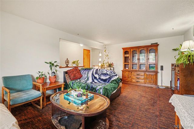 1337 Sharpe Place, Longmont, CO 80501