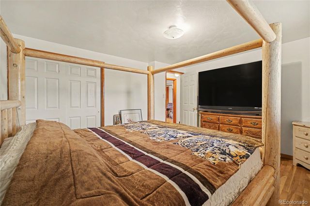1337 Sharpe Place, Longmont, CO 80501