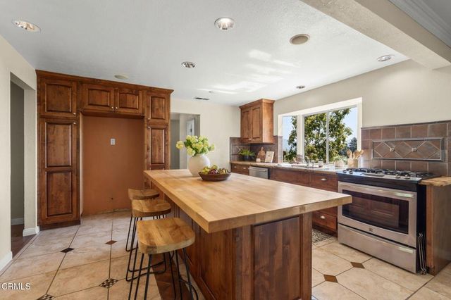 1000 Foothill Drive, Fillmore, CA 93015