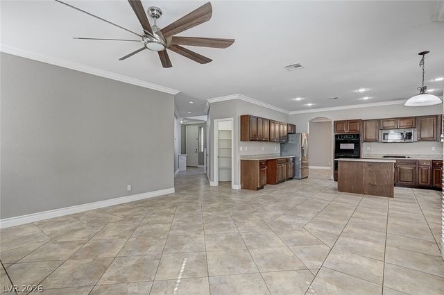 3527 Cupecoy Point Avenue, Las Vegas, NV 89141
