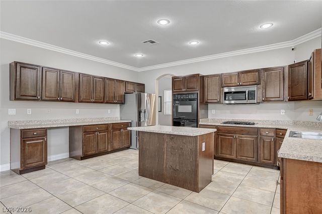 3527 Cupecoy Point Avenue, Las Vegas, NV 89141