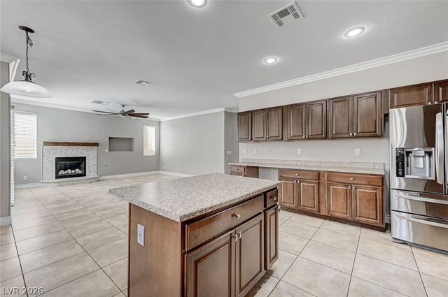 3527 Cupecoy Point Avenue, Las Vegas, NV 89141