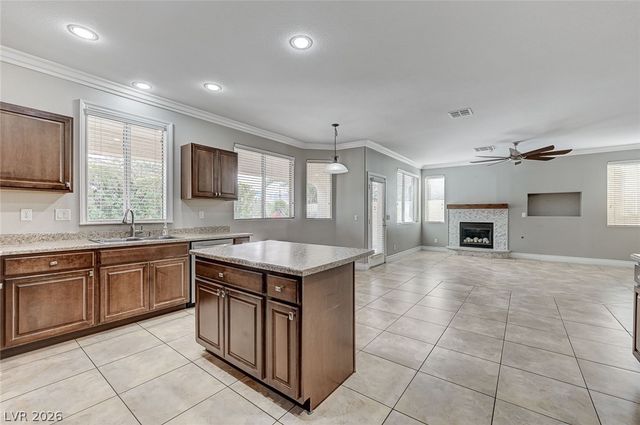 3527 Cupecoy Point Avenue, Las Vegas, NV 89141