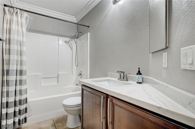 3527 Cupecoy Point Avenue, Las Vegas, NV 89141