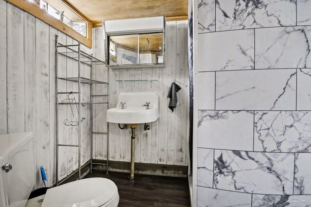 635 E Main Street, Benton Harbor, MI 49022